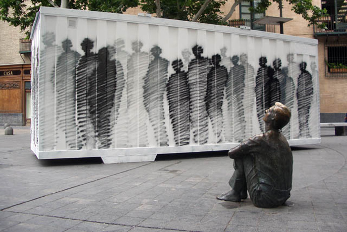 street art, graffiti, Spain, scribbled silhouettes, art, collabcubed