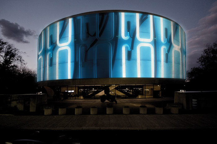 Hirshhorn Museum, 360 degree exterior projections, cool installation, video, collabcubed