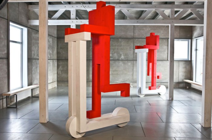 Russian Contemporary Art, Red Men Statues, cool, viral, fun installation, design, collabcubed