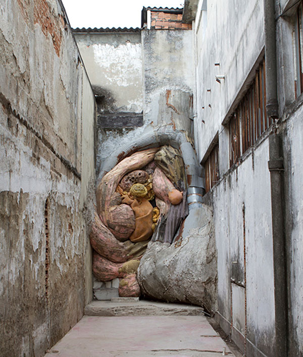 Amazing bursting labyrinthine wood installations, Brazilian contemporary art installations by Henrique Oliveira