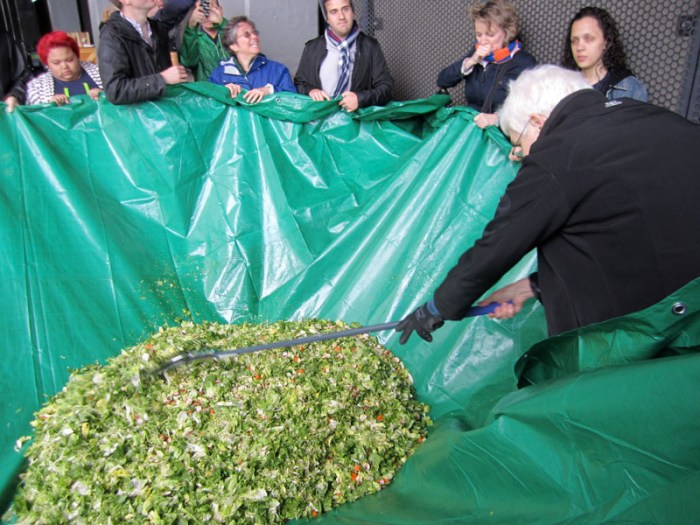 Salad event on the High Line, NYC, fluxus art, Alison Knowles, fun in New York city, collabcubed