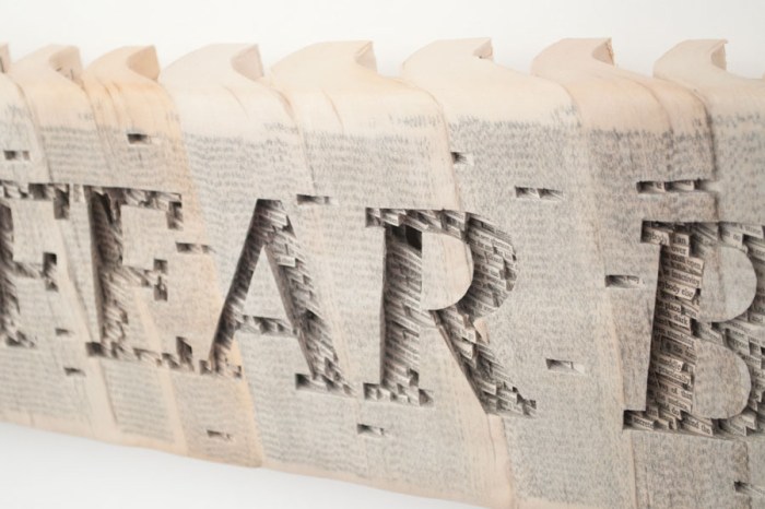 Brian_Dettmer_Nothing-to-Fear-But_book-art_collabcubed Book Sculptures, Cut books, Phrases cut out of books, typography, Brian Dettmer, Book art