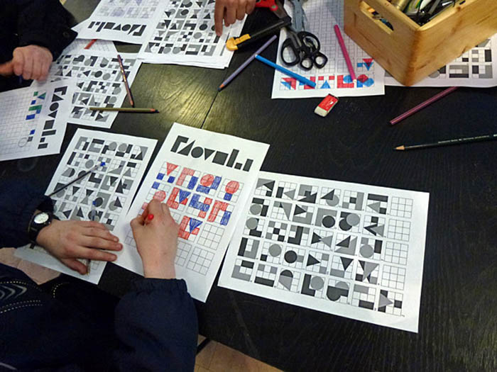 community street art project in warsaw with French/Spanish artist Eltono, Otone, Vlepvnet, GPAS