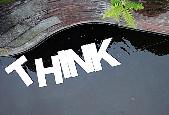 Typography, Typographic installation in Milan, Amsterdam, Words floating on water, Guildor, Street art