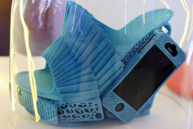 cool shoe design, futuristic shoe, 3D printed shoe Janne Kyttanen, Macedonia shoe