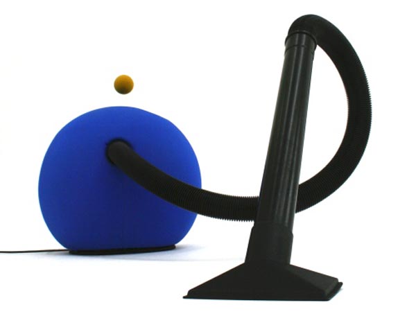 fun vacuum design by Lorenzo Damiani. Airpouf produced by Campeggi. Cool and cute vacuum