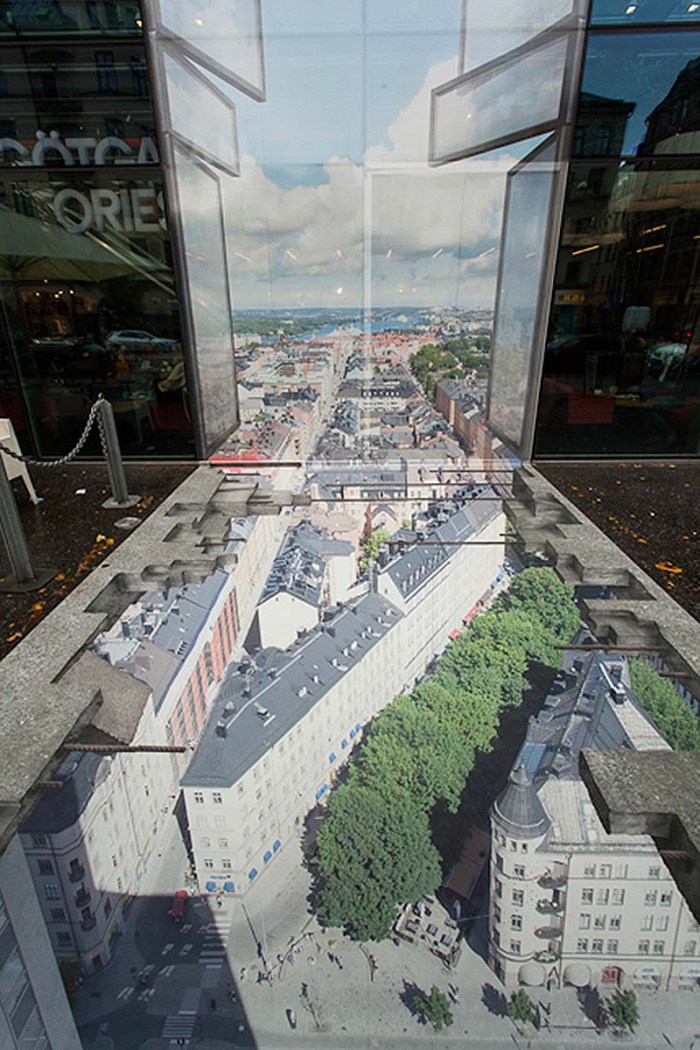 Erik Johansson, anamorphic art illusion in Sweden, Skrapan.Trompe l'oeil