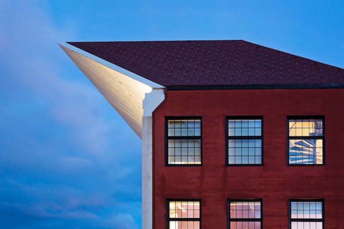 Narva College, Estonia, Concrete Facade mimics old architecture with rest of building contemporary architecture, Katrin Koov, Indrek Peil, Siiri Vallner