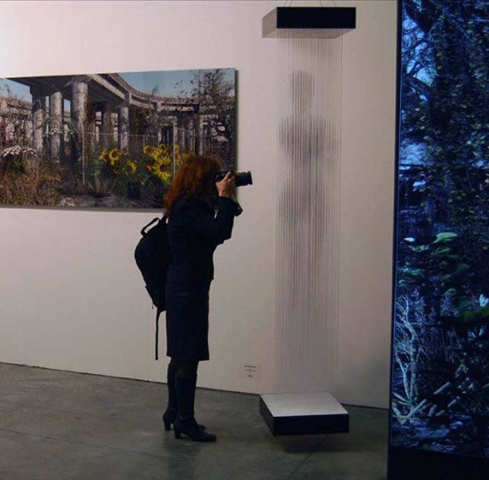 Alessandro Lupi, 3D Light sculptures, Fluorescent Densities, backlit threads, cool art