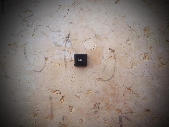 Yossi Wallner, Tel Aviv Street art, Control Alt Delete keys, Escape keys placed on random exterior walls