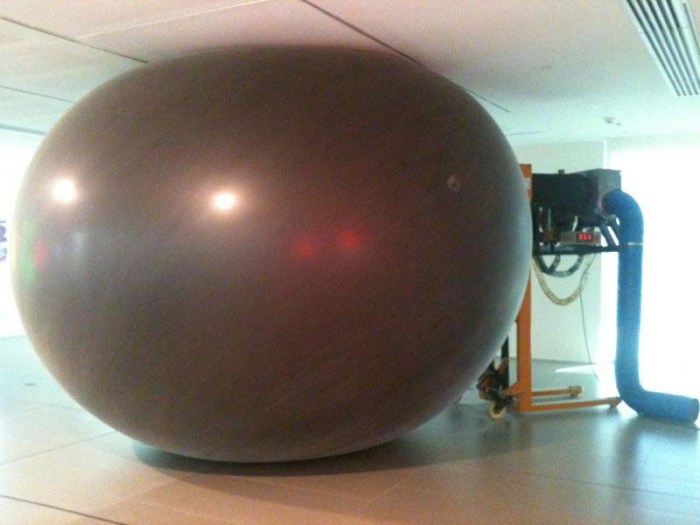 Even in Fear, Zhoun Xiaohu, Contemporary Chinese Art installation, White Rabbit Gallery, Smash Palace, exploding balloon