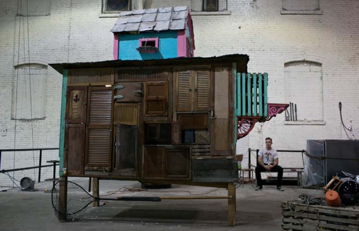 Duke Riley, Magnan Metz, Homing Pigeons fly to Cuba and bring back cigars; See You At The Finish Line