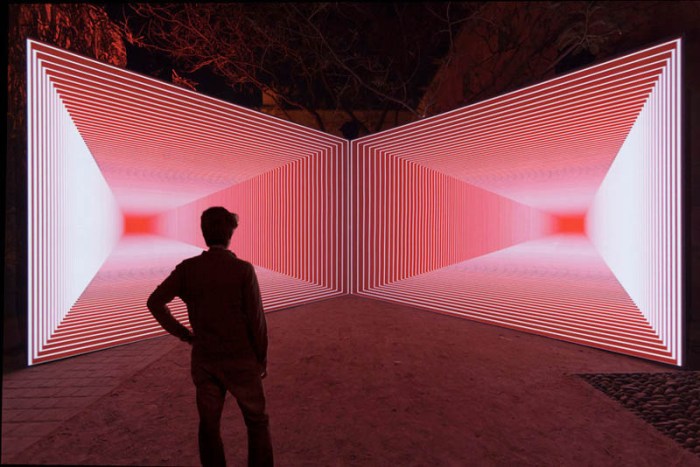 Olivier Ratsi's Onion Skin, audio-visual immersive installation, time and space through perspective game