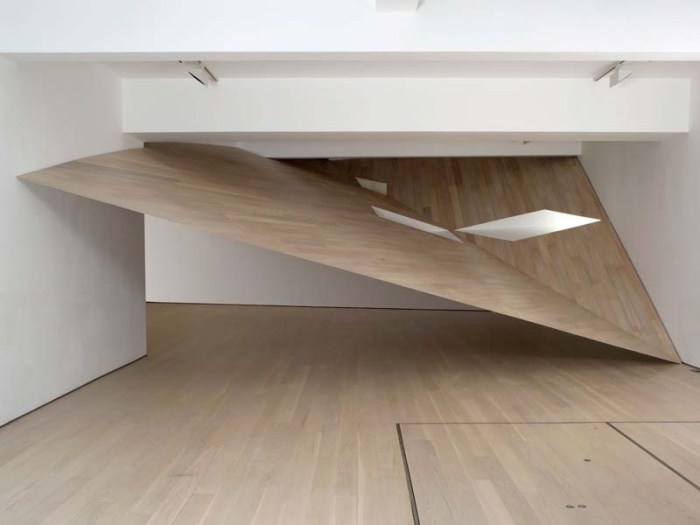 Sarah Oppenheimer's Amazing Gallery Installations with tricky and dramatic holes, doorways, and windows