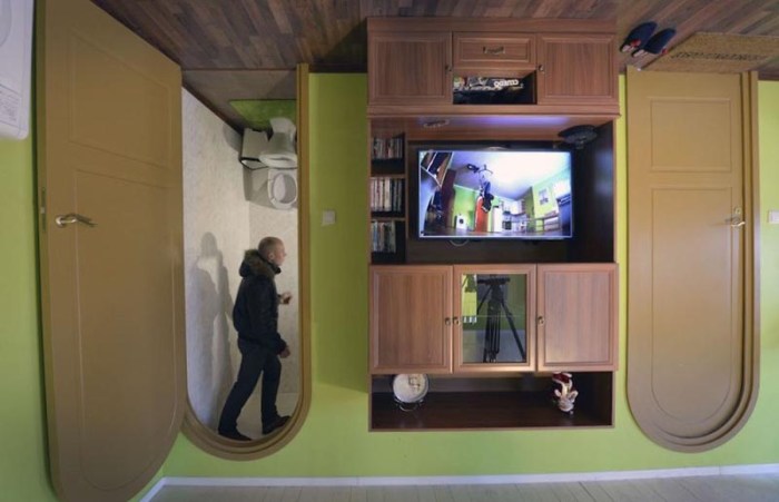 upside down house at the VVTs All-Russia Exhibition Center in Moscow. Visitors walk through and see themselves upside down.