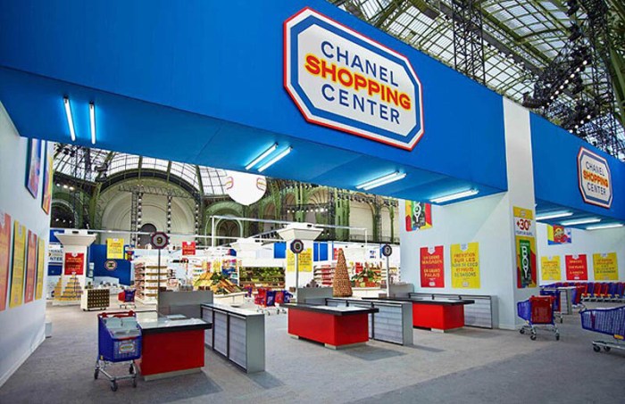 Chanel Shopping Center, Paris Fashion Week 2014, Karl Lagerfeld, Supermarket with all Chanel labeled food in grand Palais for displaying Chanel runway collection