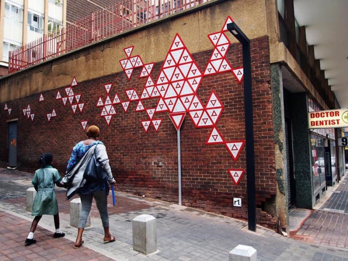 r1, Street art in South Africa, Johannesburg, Yield
