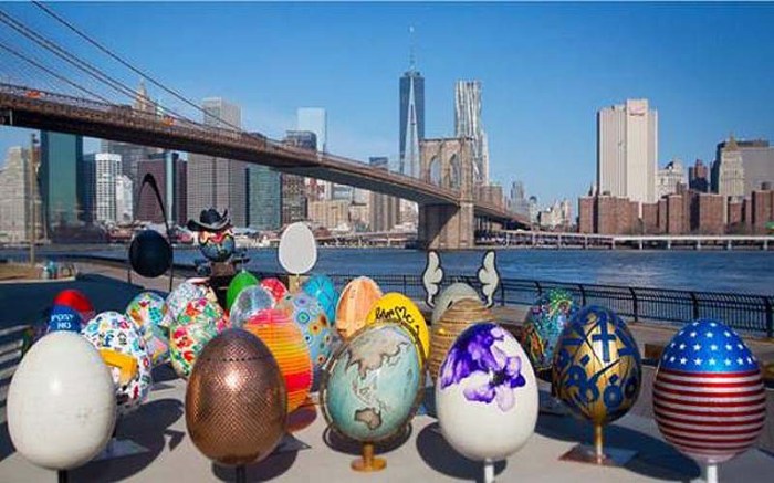 #TheBigEggHuntNY, Faberge Eggs painted by over 200 artists and hidden around NYC, Spring 2014, public art