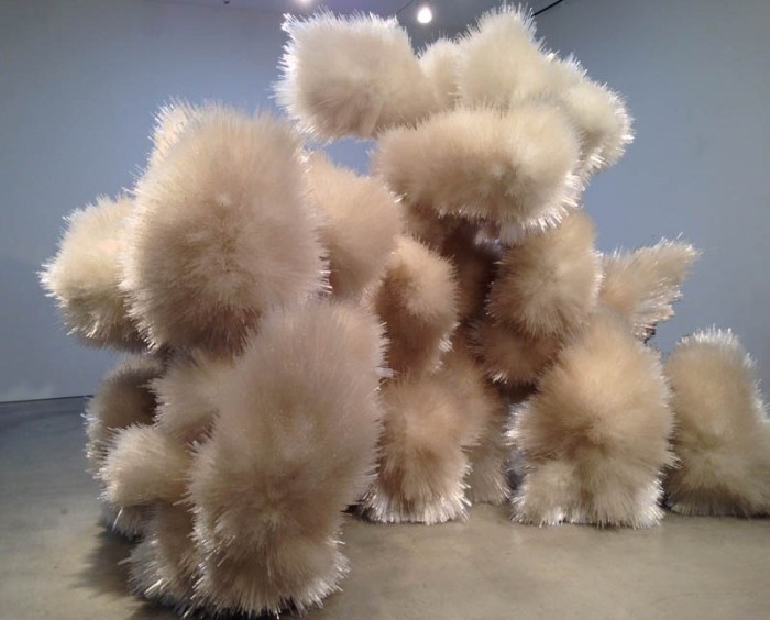 Tara Donovan, Arcylic Rods, Drink Stirrer Sculpture, Pace Gallery 2014, cool art