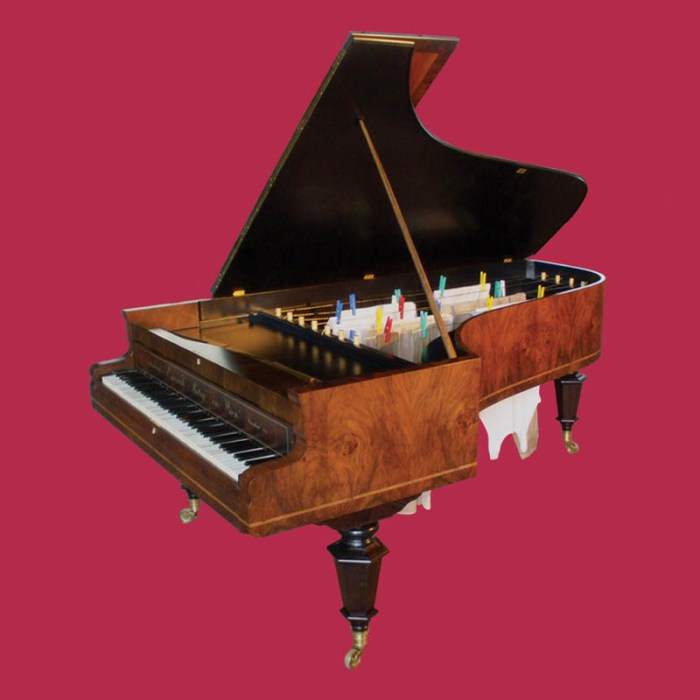 Marco Bottin, A middle class portrain, piano with hanging laundry, contemporary italian art, socio-economic art with humor/sting